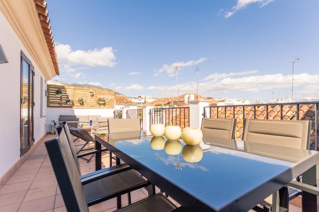 The Carpenter'S Boutique Apartments Marbella Habitación foto